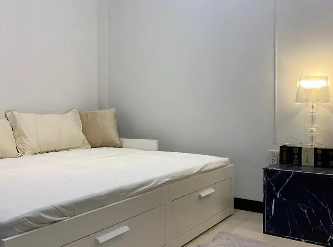 The 877 Aparthotel *