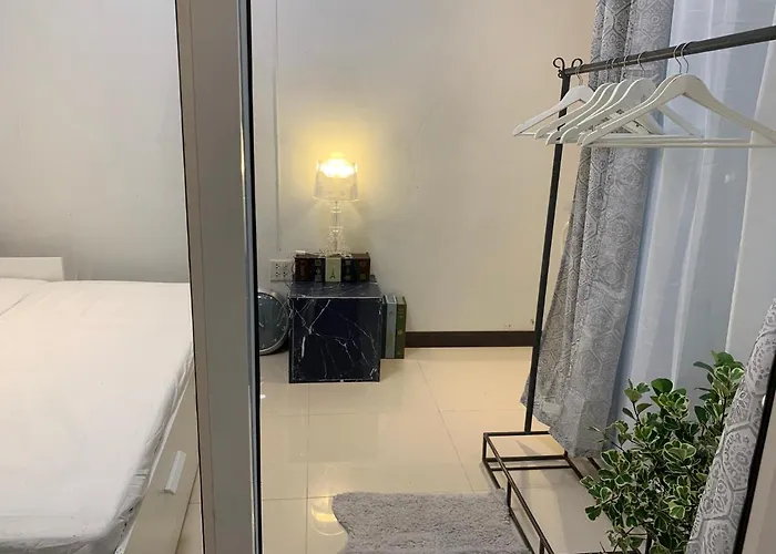 The 877 * Bangkok