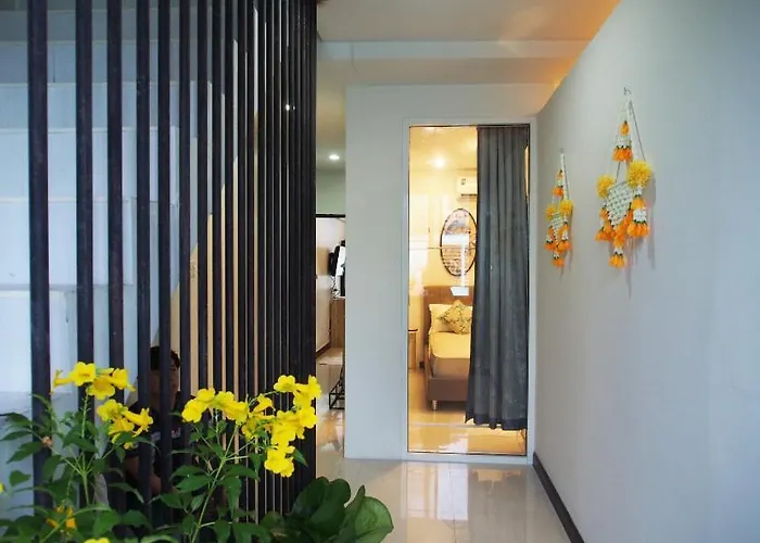 The 877 Aparthotel *